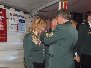 1200-P9041012